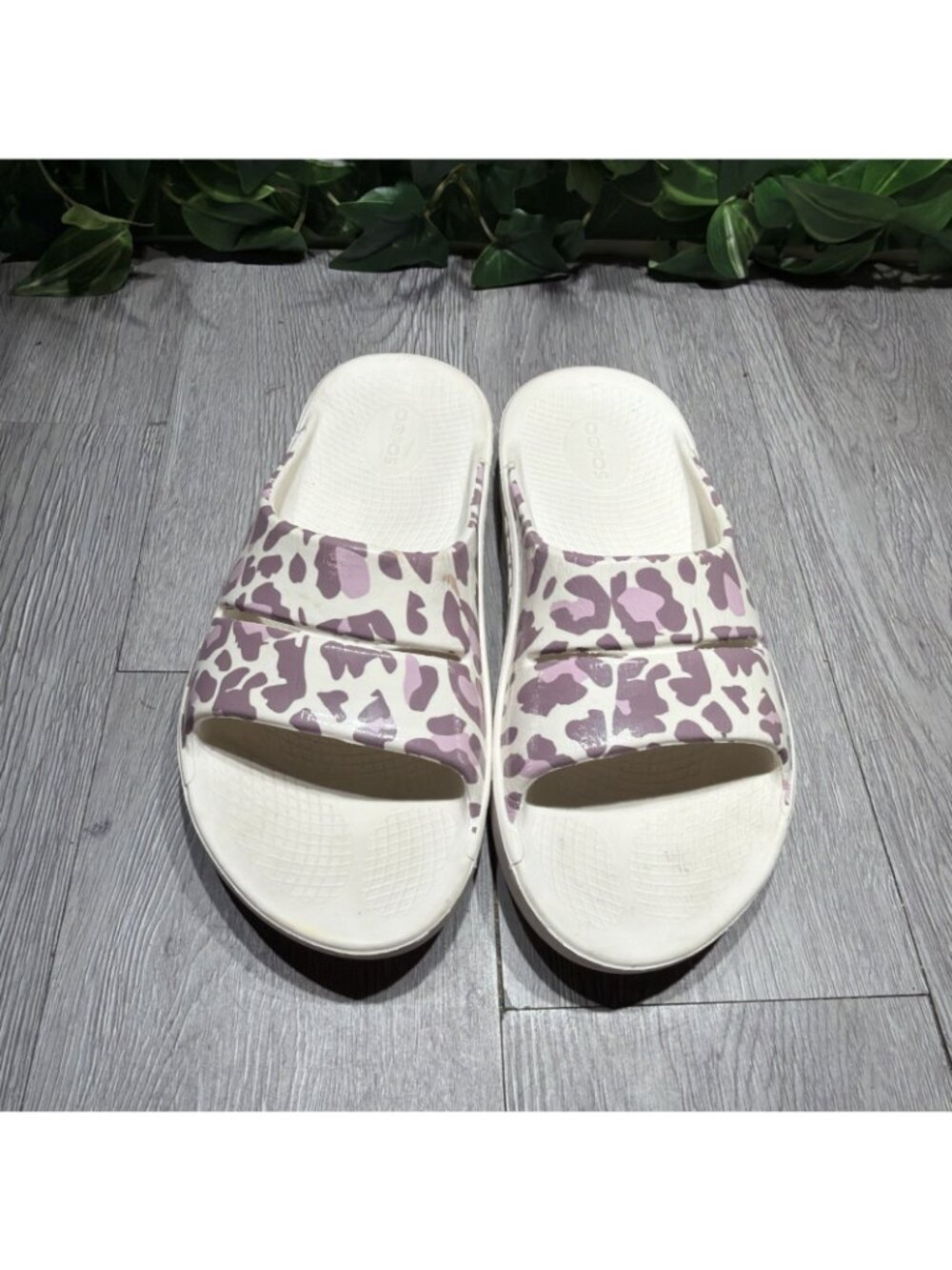 Oofos Ooah Rose Leopard Comfort Sport Recovery Pink Sandal Slide Sz 10 - Picture 2 of 11